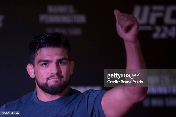 Middleweight contender Kelvin Gastelum of the United States holds an open training session at Barra Shopping Mall on May 9, 2018 in Rio de Janeiro,...
