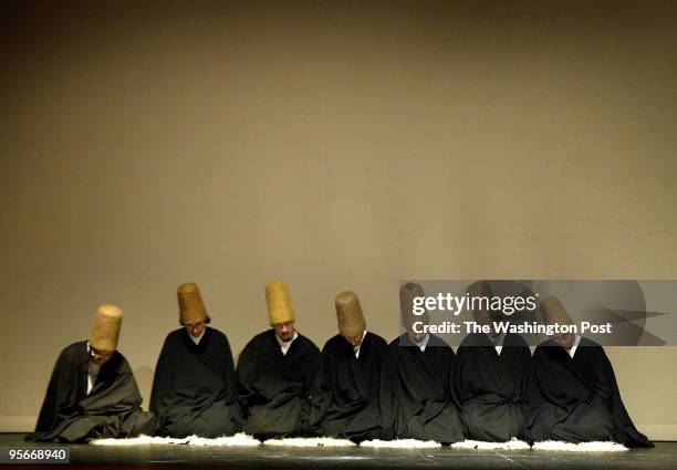 Mevlevi 2,218 Mevlevi Sufi Stock Photos, High-Res Pictures, and Images - Getty ...