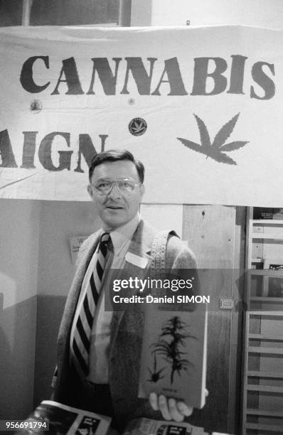 Tod Mikuraya à la 1ère conférence internationale pour la légalisation du cannabis à Amsterdam du 7 au 10 février 1980, Pays-bas.