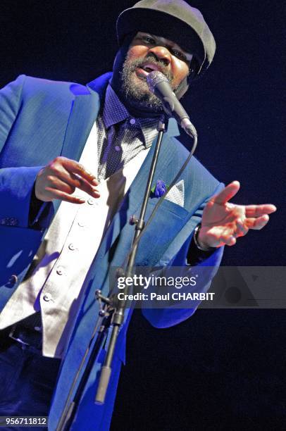 Gregory Porter en concert live sur la scène de l'Olympia le 10 mars 2014, Paris, France.