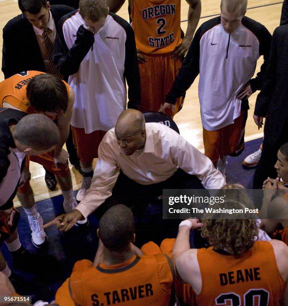 Craig Robinson, head coach of Oregon State University during a game with Howard University in Washington DC on Nov. 14, 2008.