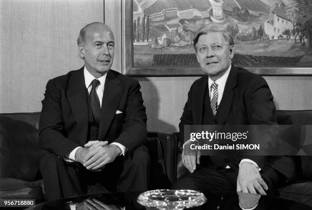 Valéry Giscard d'Estaing et le chancelier allemand Helmut Schmidt le 7 juillet 1980 lors du sommet franco-allemand, Allemagne.