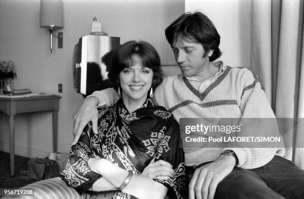 Anny Duperey et Bernard Giraudeau lors du Festival de Cannes en mai 1981, France.