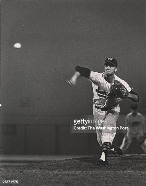 Tom Cheney was coasting wtih a 3.0 lead against the Orioles when this picture was taken in the sixth inning at D.C. Stadium last night.