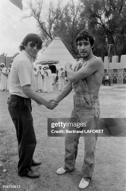 Bernard Giraudeau et Gérard Lanvin lors des 4ème rencontre de la fondation Philip Morris pour le cinéma français à Taroudant en novembre 1981, Maroc.