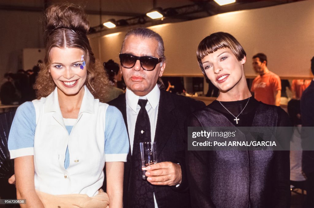 Karl Lagerfeld, Linda Evangelista et Claudia Schiffer en 1993