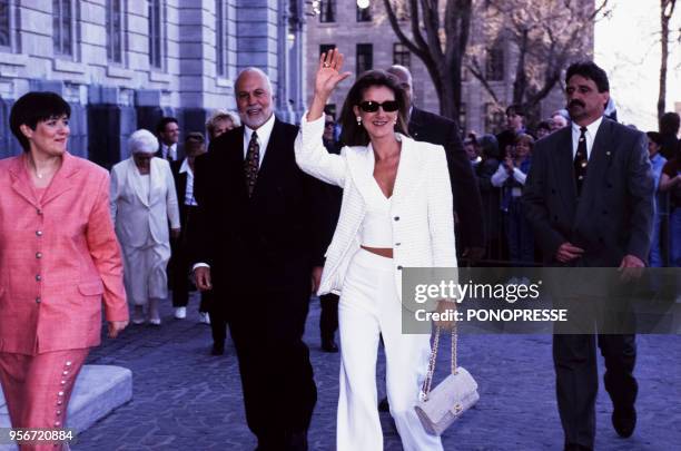 Céline Dion et son époux René Angélil le 1er mai 1998 à Québec, Canada.