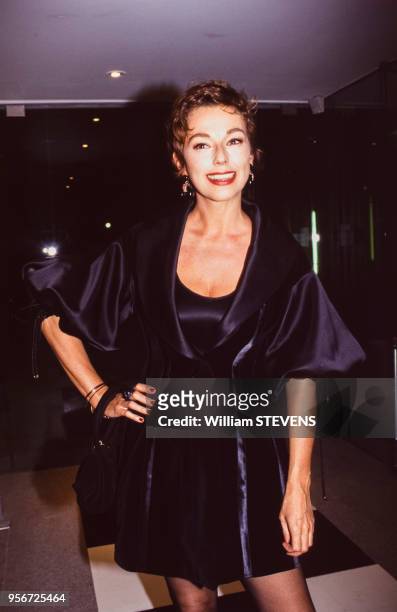 Julie Arnold lors d'une soirée Cartier le 10 octobre 1995 à Paris, France.