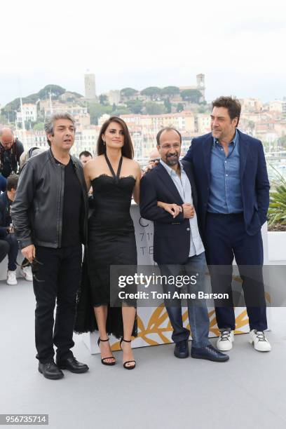 Argentine Actor Ricardo Darin, Spanish Actress Penelope Cruz, wearing jewels by Atelier Swarovski Fine Jewelry, Iranian Director Asghar Farhadi and...