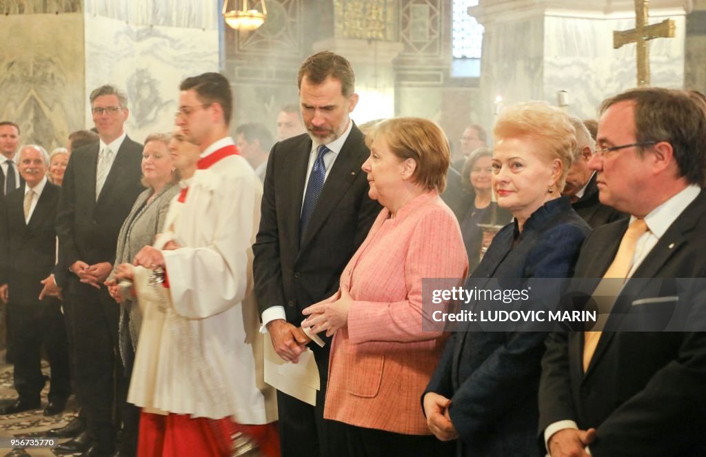 GERMANY-FRANCE-EU-POLITICS-AWARD-MACRON