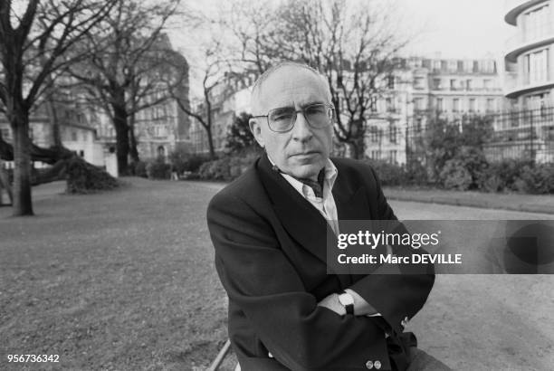 Jacques Lesourne, économiste, directeur-gérant du quotidien Le Monde, le 8 janvier 1991 à Paris, France.