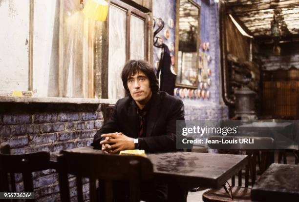 Gérard Lanvin sur le tournage du film 'Ronde de nuit' réalisé par Jean-Claude Missiaen à Paris en septembre 1983, France.