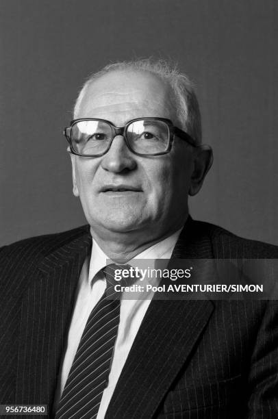 Jean Poperen lors du congrès du parti socialiste à Lille le 5 avril 1987, France.