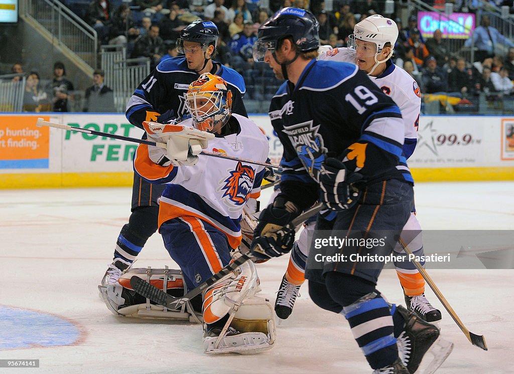 Springfield Falcons v Bridgeport Sound Tigers