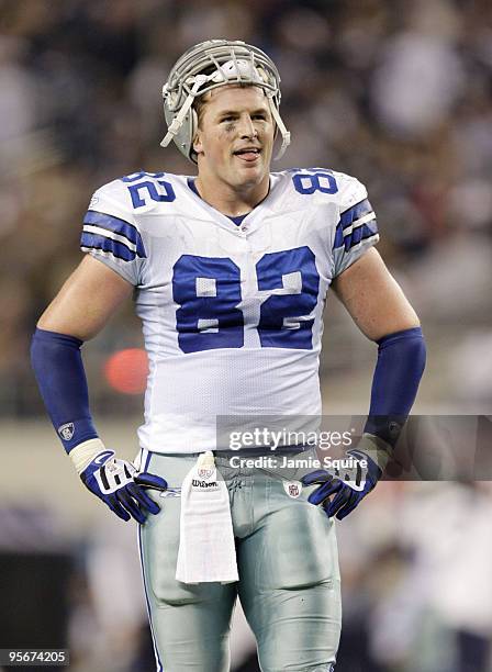 Tight end Jason Witten of the Dallas Cowboys smiles in the second quarter against the Philadelphia Eagles during the 2010 NFC wild-card playoff game...