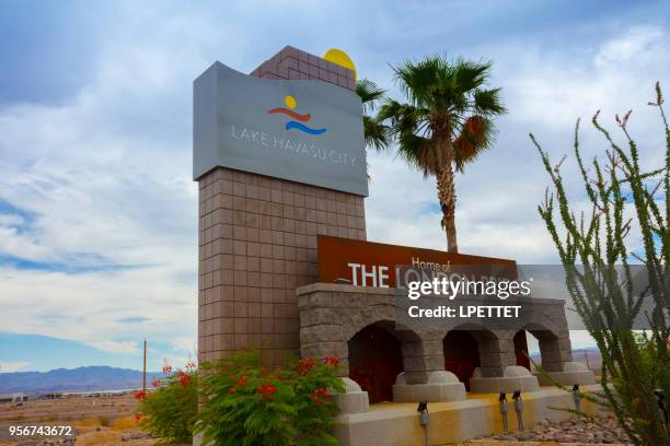 Lak Sign Welcome To The Lake Sign Photos and Premium High Res Pictures - Getty ...