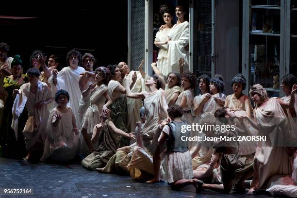 Vue de l'opéra « Le Roi Carotte » de Jacques Offenbach, un opera-bouffe-féerie en trois actes d'après le liivret de Victorien Sardou tiré du conte...
