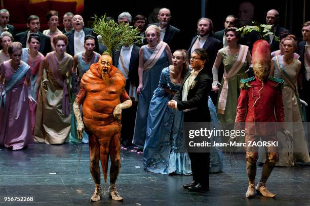 Antoinette Dennefel , Christophe Mortagne et Yann Beuron dans « Le Roi Carotte » de Jacques Offenbach, l'opera-bouffe-féerie en trois actes d'après...