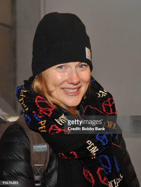 Laura Linney exits the stage doors of "Time Stands Still" at the Sam Friedman Theatre on January 9, 2010 in New York.