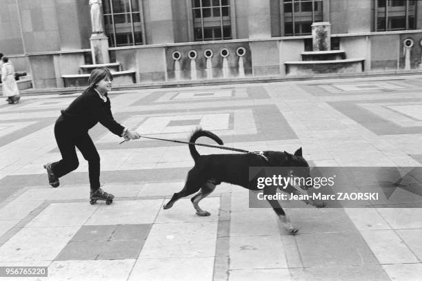 Esplanade du Trocadéro, dans le XVIe arrondissement à Paris, en France le 2 octobre 1978.