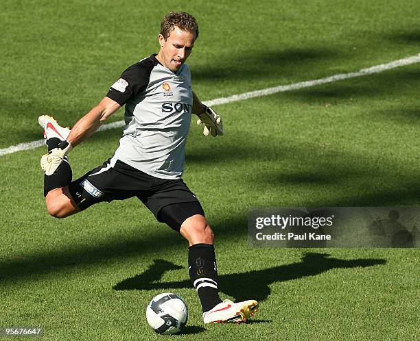 Goalkeper Clint Bolton of Sydney takes a goal kick during the round 22 A-League match between Perth Glory and Sydney FC at ME Bank Stadium on January...