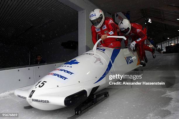 Team Canada 1 with pilot Lyndon Rush and his team mates Chris Le Bihan, Dan Humphreies and Lascelles Brown start at the first run of the four men's...