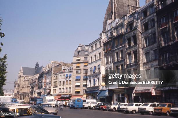 Rue de Paris, France.