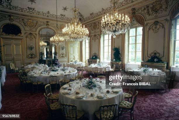 La salle à manger du Sénat, dans le palais du Luxembourg à Paris, France.