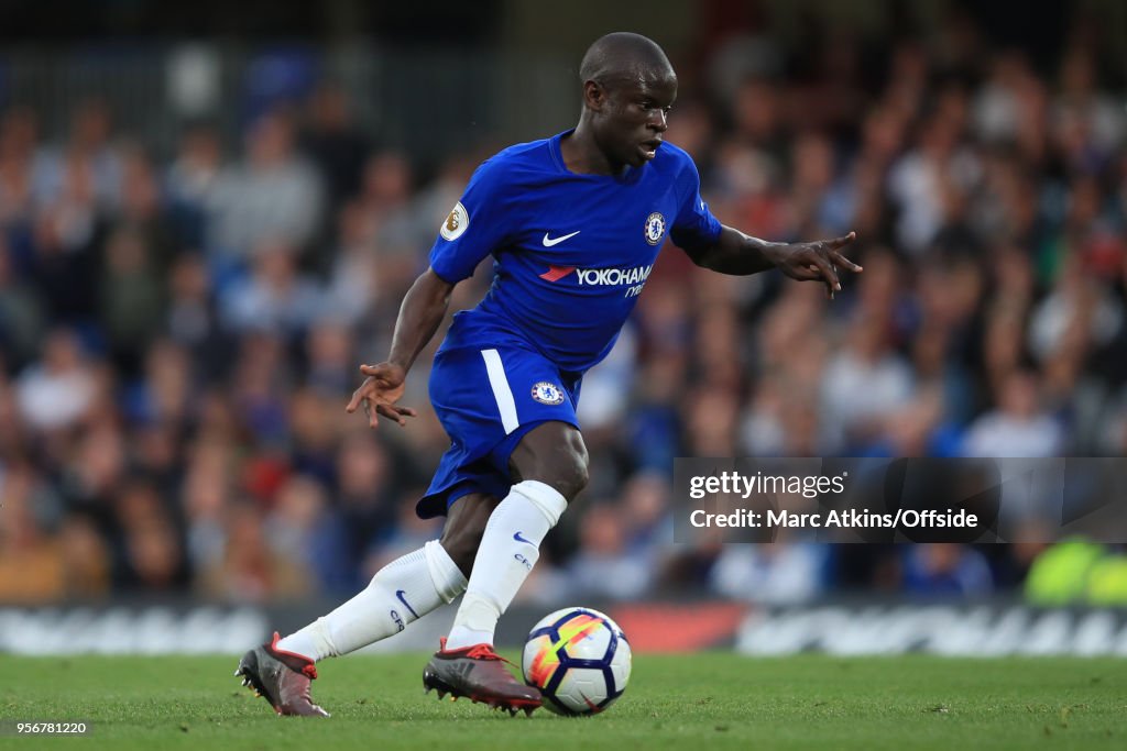 Chelsea v Huddersfield Town - Premier League