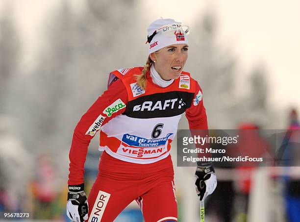 Kristin Stoermer Steira of Norway competes during the final climb women for the FIS Cross Country World Cup Tour de Ski on January 10, 2010 in Val di...