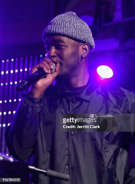 Luke James performs onstage during The Stevie Wonder Song Party at The Peppermint Club on May 9, 2018 in Los Angeles, California.