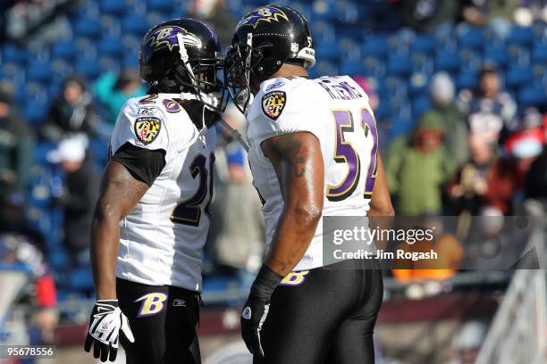 Ed Reed and Ray Lewis of the Baltimore Ravens talk on the field during warm ups against the New England Patriots during the 2010 AFC wild-card...