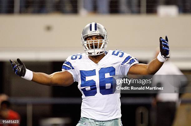 Linebacker Bradie James of the Dallas Cowboys during the 2010 NFC wild-card playoff game at Cowboys Stadium on January 9, 2010 in Arlington, Texas.