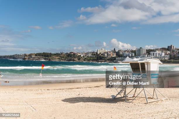 the famous bondi beach in sydney in australia - bondi beach imagens e fotografias de stock