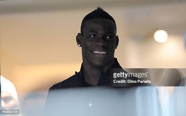 Mario Balotelli of Inter looks on during the Serie A match between Inter Milan and Siena at Stadio Giuseppe Meazza on January 9, 2010 in Milan, Italy.
