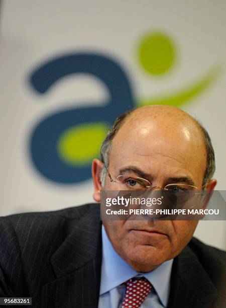 Of Spanish airlines Air Comet Gerardo Diaz Ferran gestures during a press conference in Madrid, on December 23, 2009. Air Comet, which mainly...