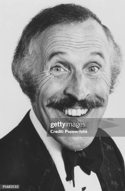 British entertainer Bruce Forsyth, circa 1985.