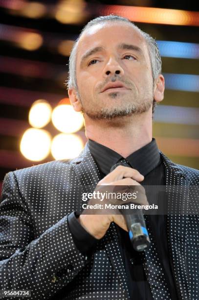 Eros Ramazzotti performs at the Arena of Verona during the Wind Music Awards on June 6, 2009 in Verona, Italy.