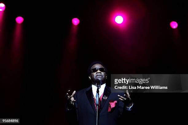 American soul singer Al Green performs on stage in concert as part of the Sydney Festival 2010 at the State Theatre on January 11, 2010 in Sydney,...