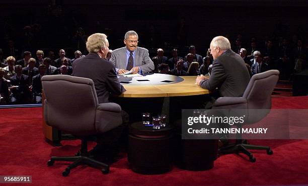 Democratic vice presidential candidate Joseph Lieberman , Republican presidential candidate Richard Cheney join moderator Bernard Shaw of CNN on...