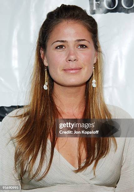 Maura Tierney