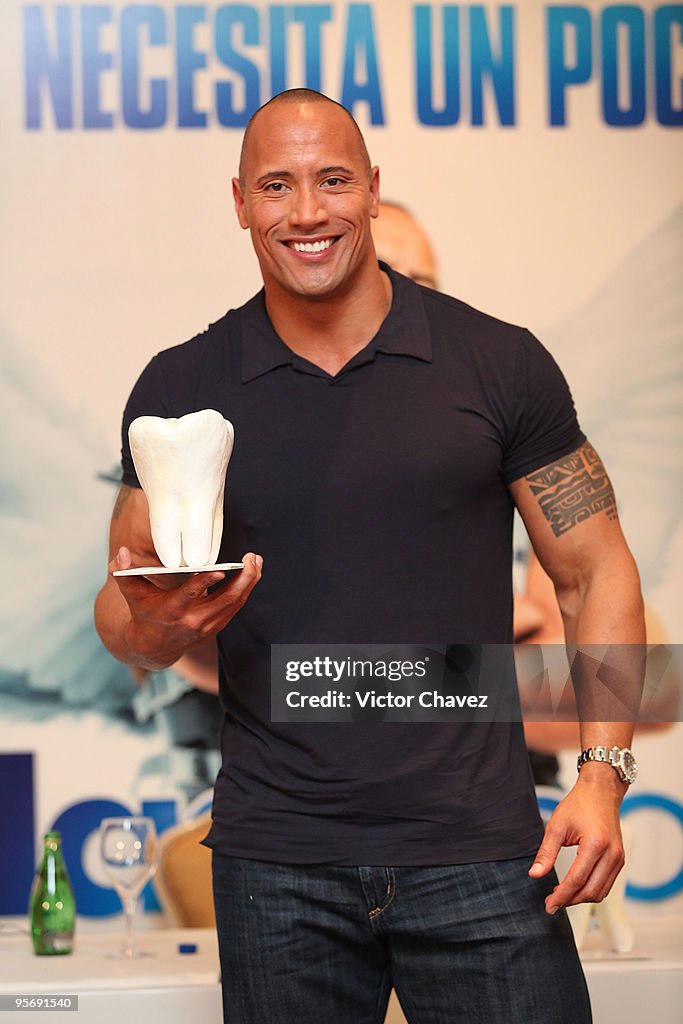 "Tooth Fairy (Hada Por Accidente)" - Press Conference