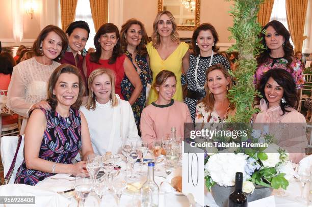 Debora Staley 20 Foreign Sisters Annual Lunch Stock Photos, High-Res Pictures, and ...