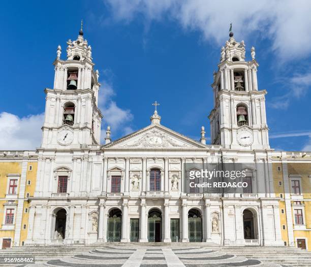 Palacio Nacional de Mafra. The national palace Mafra. The most monumental palace and monastery in Portugal. The front of the minster. A basilica...