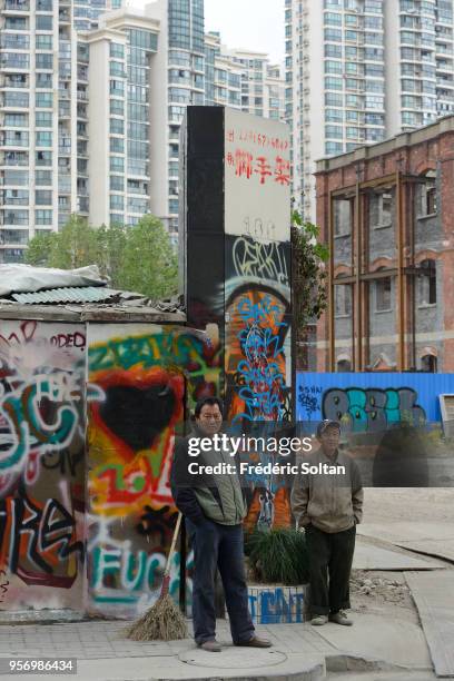 Mural painting and graffitis in Shanghai. In recent years, a large number of architecturally distinctive and even eccentric buildings have sprung up...