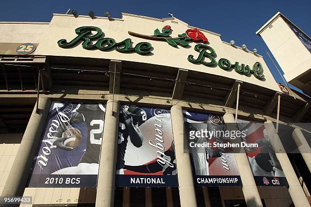 General view of the exterior of the Rose Bowl before the Texas Longhorns take on the Alabama Crimson Tide in the Citi BCS National Championship game...