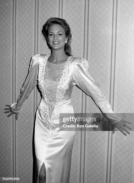 Leann Hunley attends 25th Annual International Broadcasting Awards on March 19, 1985 at the Century Plaza Hotel in Century City, California.