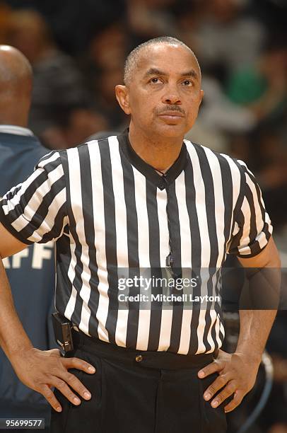 Referee Tony Greene looks on during a college basketball game between the Georgetwon Hoyas and the Connecticut Huskies on January 9, 2010 at the...