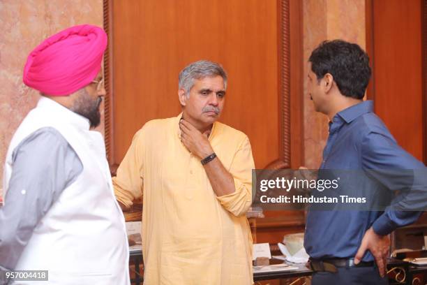 Congress leader Sandeep Dikshit during a party hosted by Shakeel Saifi, Chairman of the Delhi-based Muslim Yuva Atankwad Virodhi Samiti, on May 5,...