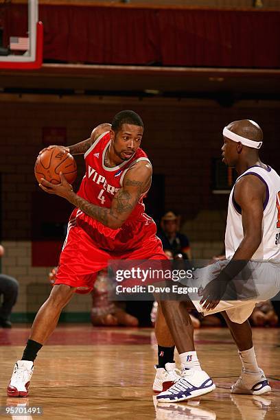 Antonio Anderson of the Rio Grande Valley Vipers is guarded by Curtis Stinson of the Iowa Energy during the D-League game on January 9, 2010 at the...